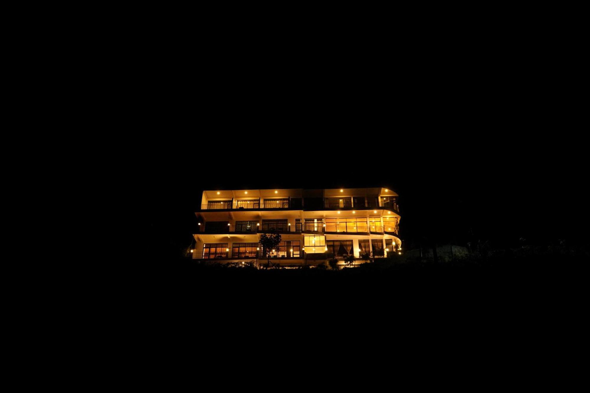 Leisure Mount View Hotel Haputale Bagian luar foto